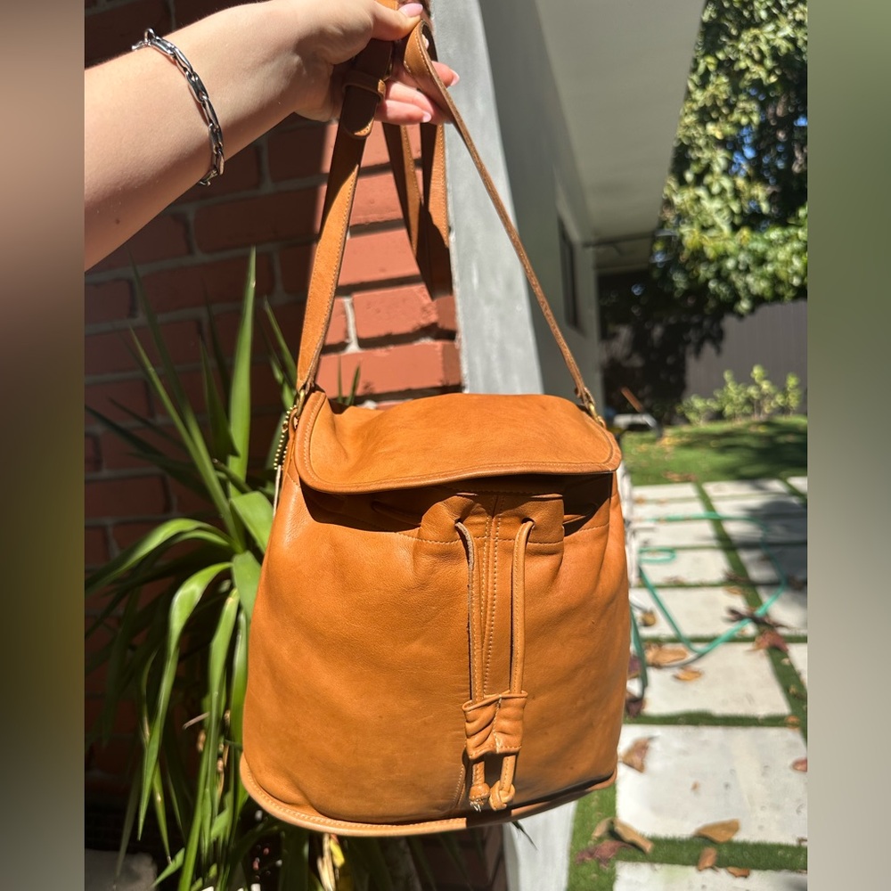 Vintage coach glove tanned leather bucket bag